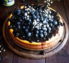 Cheesecake with Natura Blueberry Jam