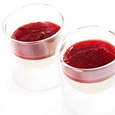 Pudding with Strawberry Jam Jugais
